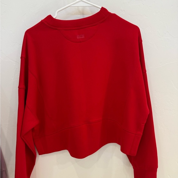 Abercrombie Pullover - Picture 2 of 2